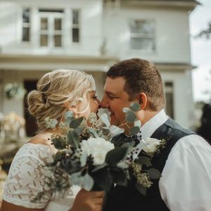 Meet your Posher, Becca